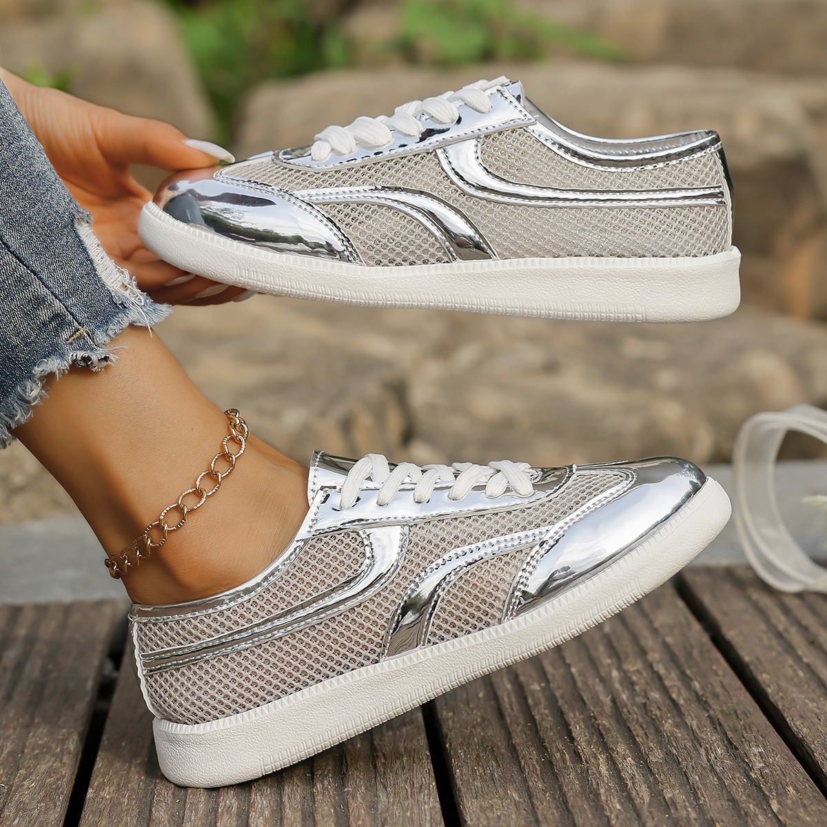 New Women's Sneakers Breathabl - Knit Fabric Lace Up Sneakers recension och pris
