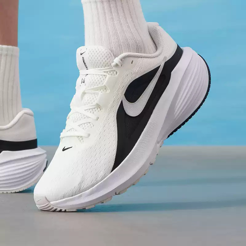 NIKE DOWNSHIFTER 14 Men's Runn - Lightweight Road Running Shoes recension och pris